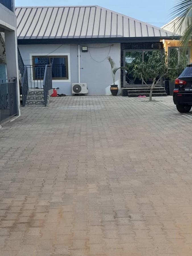 Private Executive Apartments Damba Exterior foto